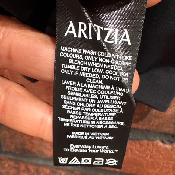 Aritzia Classic Black Tank Top - Picture 6 of 6